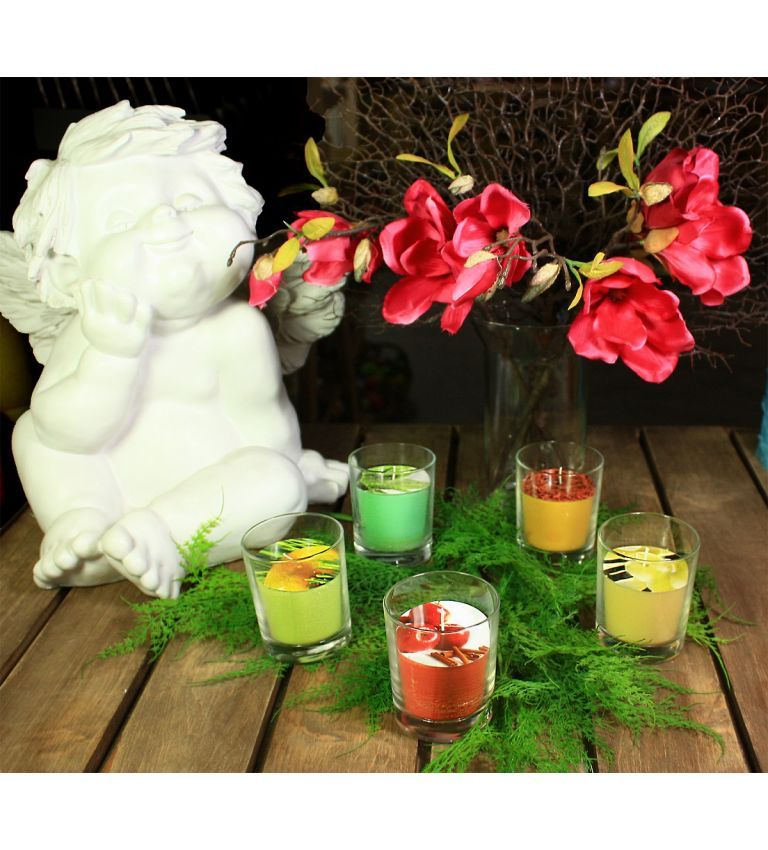 Scented candles in the glass AG