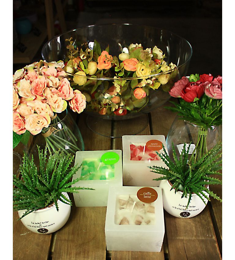 Scented square candles